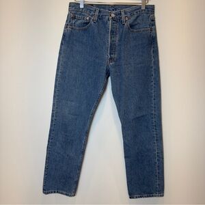 Vintage Levi's Men's Classic 501 Jeans Button Fly Denim 100% Cotton Blue W32 L30